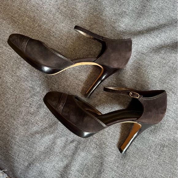 *Final Sale Price* Ann Taylor brown suede heels platform pump - Picture 6 of 15